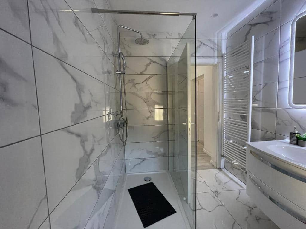 Apartman Pavenka โอโทชาส ภายนอก รูปภาพ